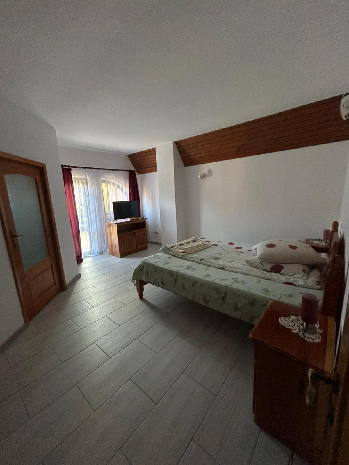 Casa Rares スチェヴィツァ エクステリア 写真