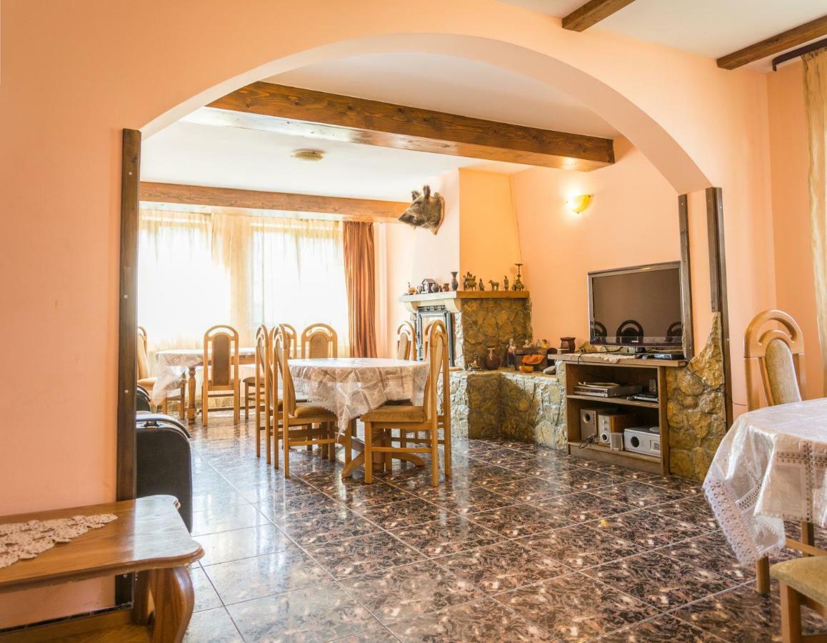 Casa Rares スチェヴィツァ エクステリア 写真